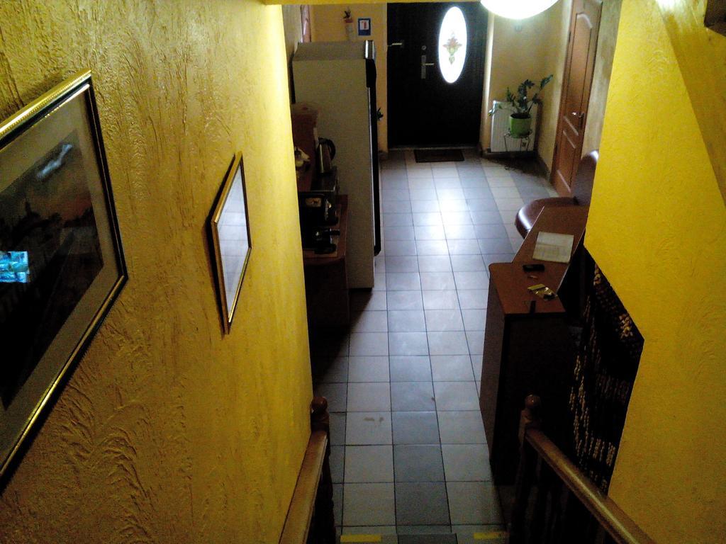 Hostel On Flotska Ιβανό-Φρανκίβσκ Εξωτερικό φωτογραφία