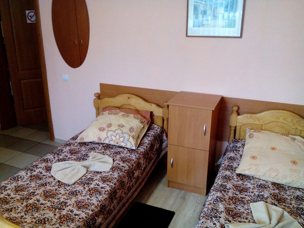 Hostel On Flotska Ιβανό-Φρανκίβσκ Εξωτερικό φωτογραφία